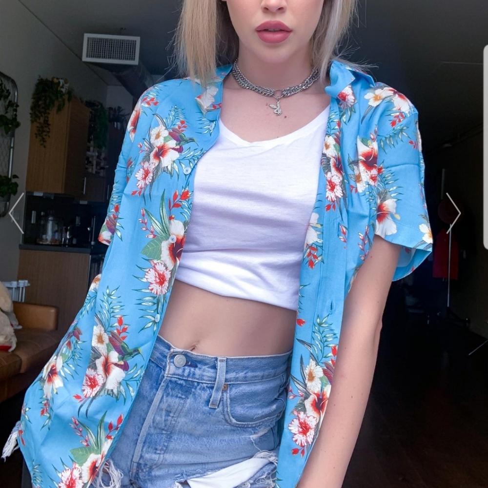 Criminal Damage Tyrell Blue Floral Shirt 🌺